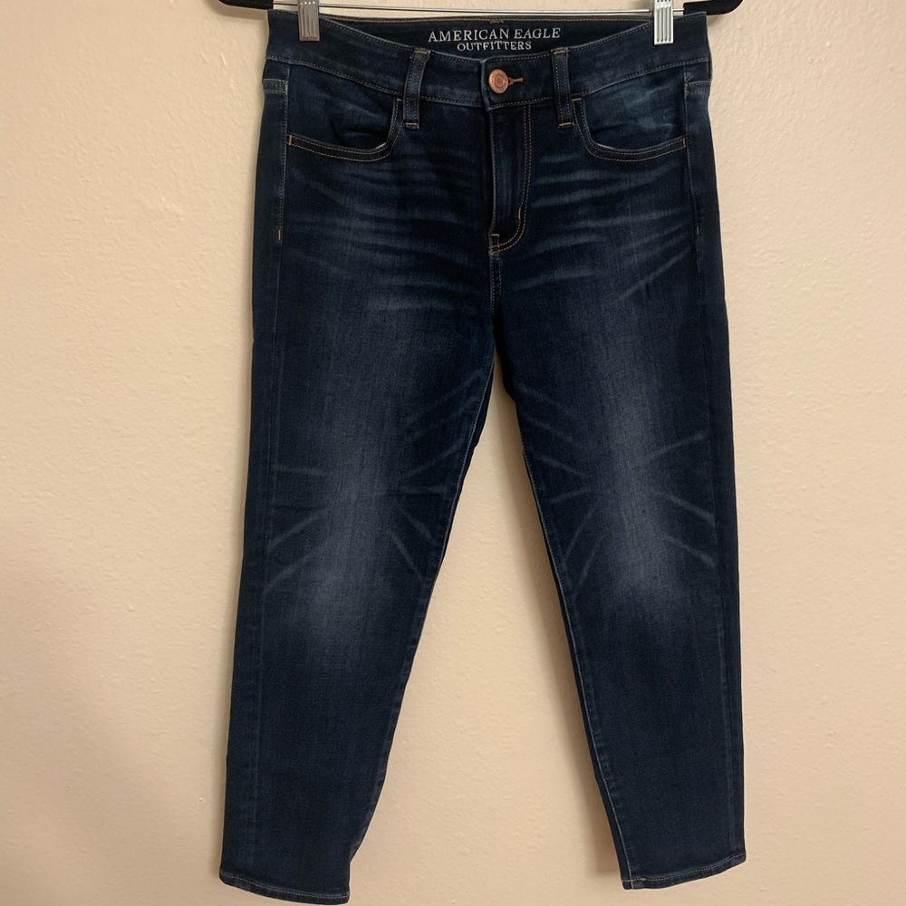 American Eagle women’s jegging crop jeans